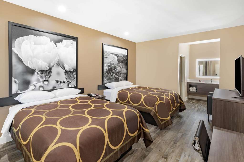 Super 8 by Wyndham Houston NW Beltway 8 West Rd - photo 22