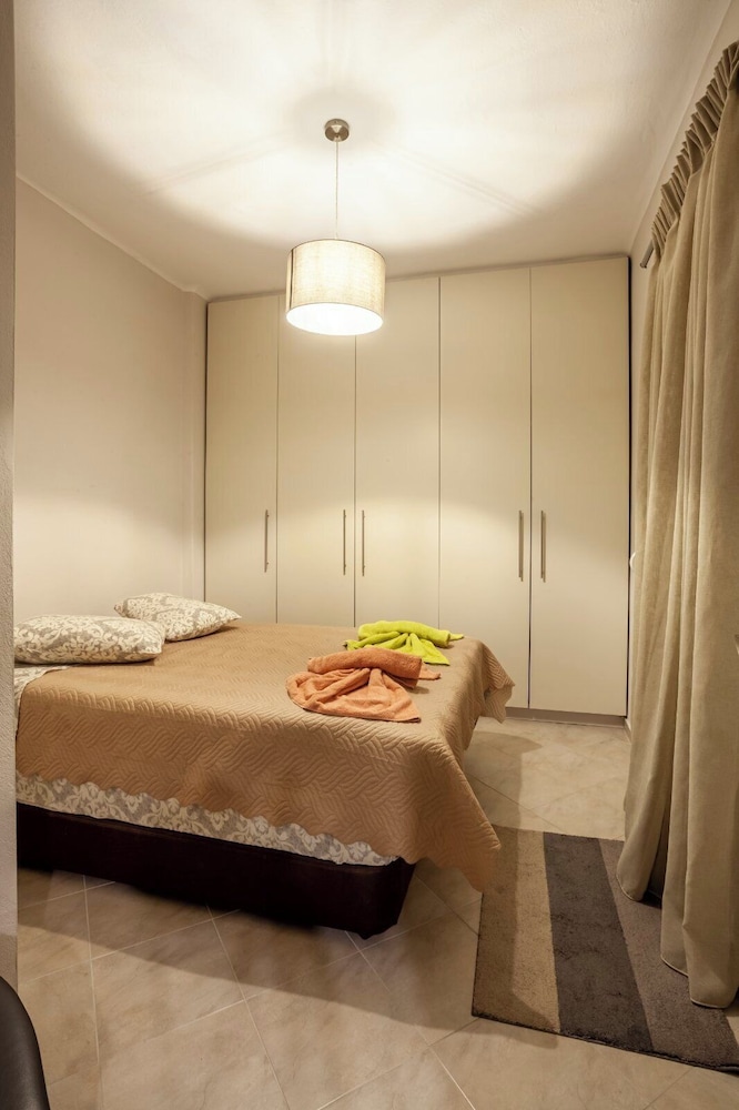 Be Queen Your Urban Stay — 5-Star Luxury Hotel in Thessaloniki, Greece