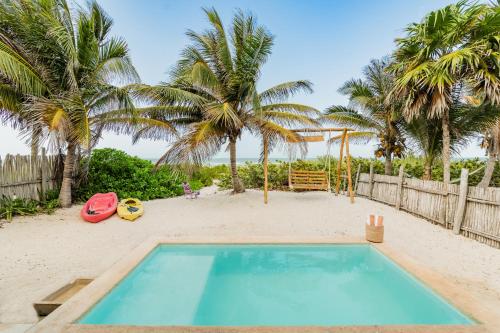 Casa de Bo — 4-Star Luxury Hotel in El Cuyo, Mexico