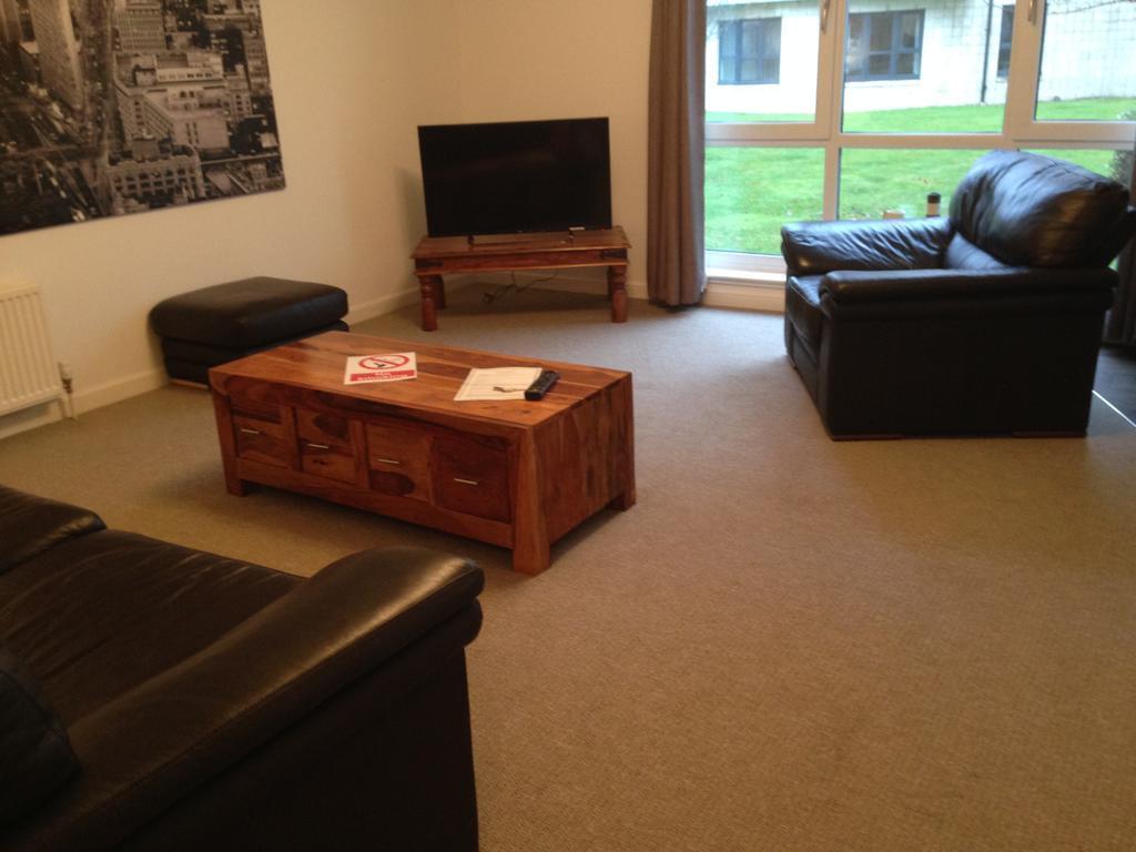 Caledonian Apartment — 4-Star Luxury Hotel in Perth, United Kingdom