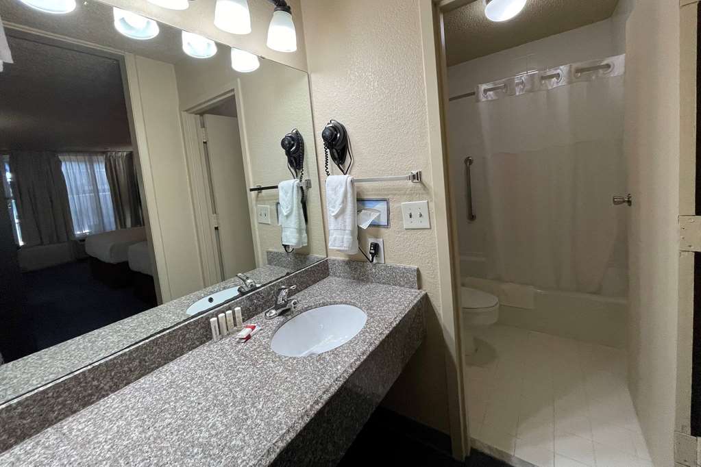 Baymont by Wyndham Stillwater - photo 11