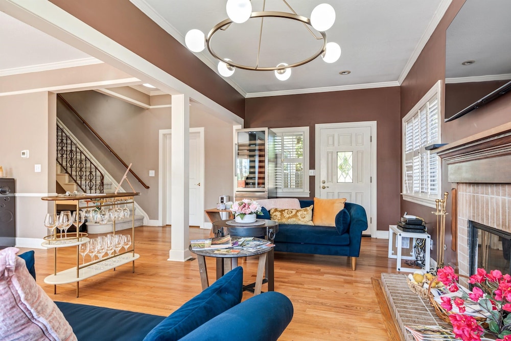Cinnamon Bear Creekside Inn - photo 27