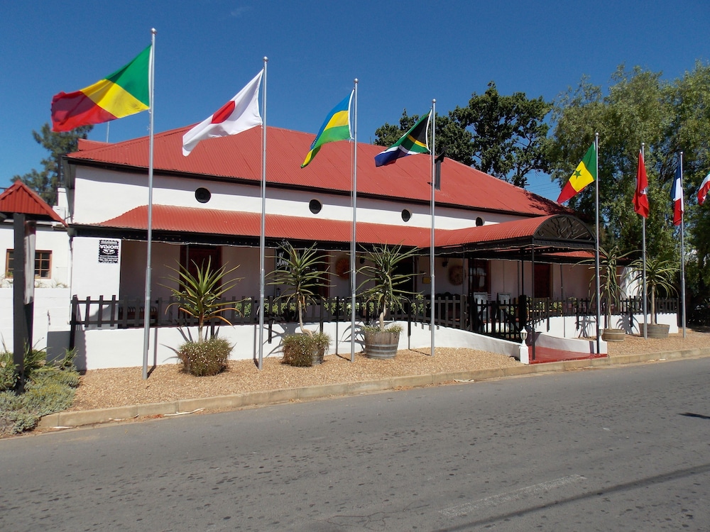 Red Tin Roof — hotel in Malmesbury