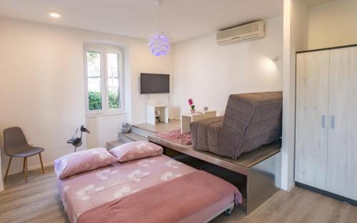 Vana & Tea Luxury Studio Apartment — 4-Star Luxury Hotel in Split, Croatia