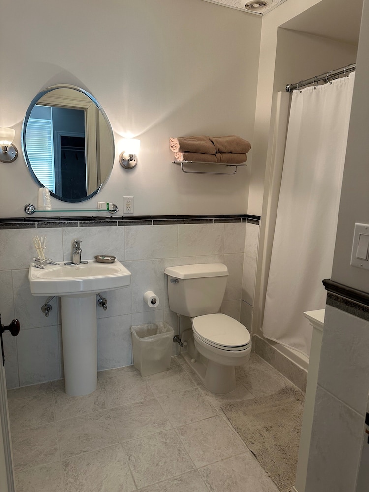 Fountainview Inn - photo 96