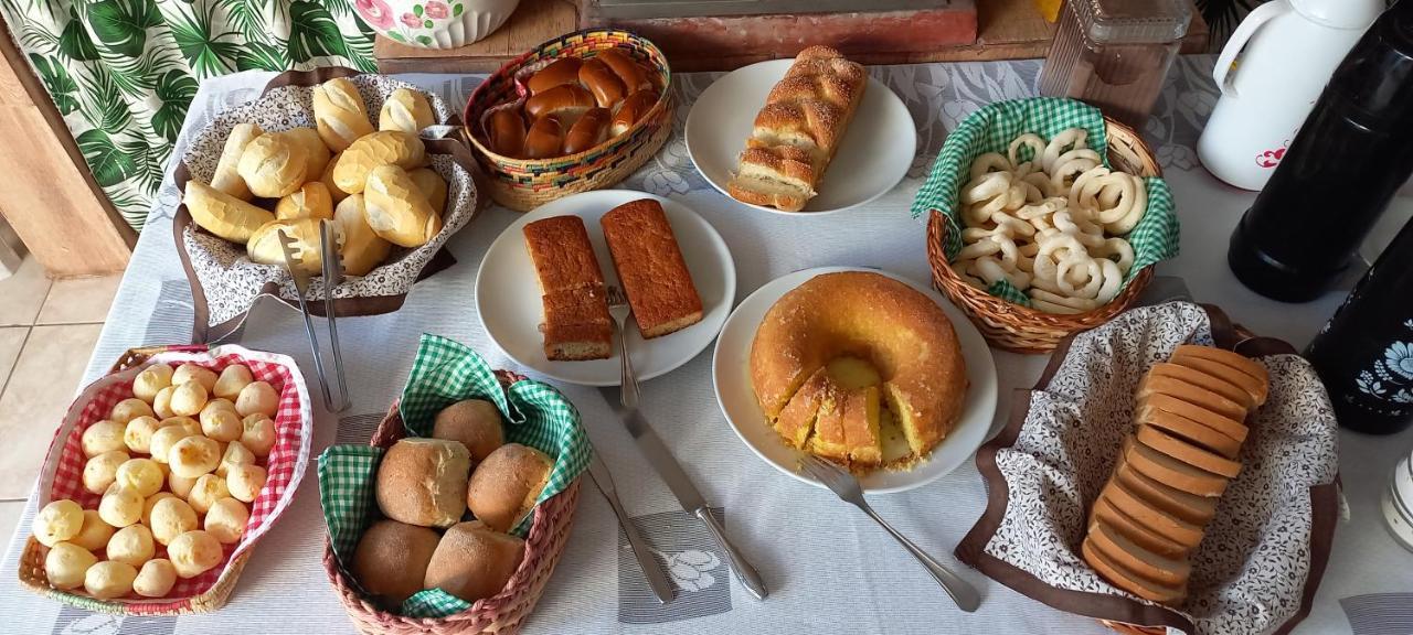 Pousada Minha Casa Aconchegante No Centro de Sao Lourenco in Sao Lourenco, Brasil