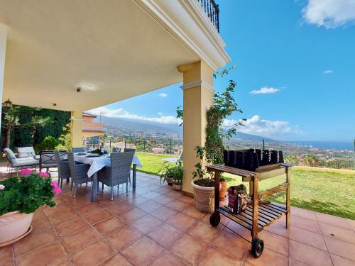 Villa Humboldt — 4-Star Luxury Hotel in La Orotava, Spain