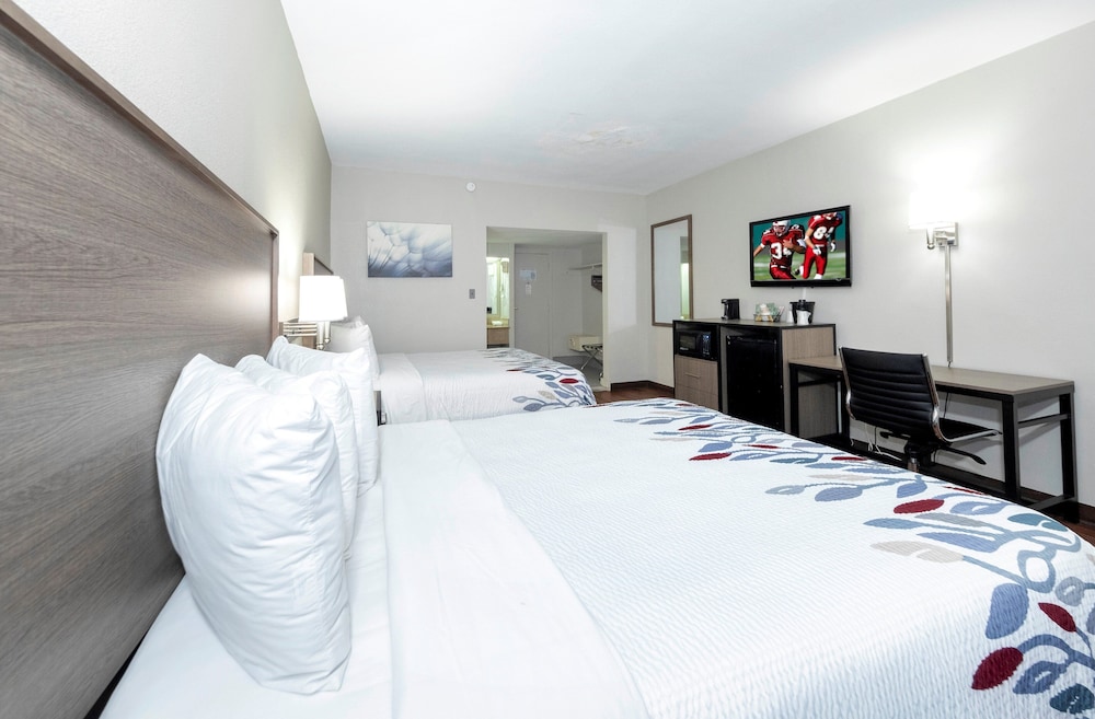 Red Roof Inn Petersburg Fort Lee - photo 15
