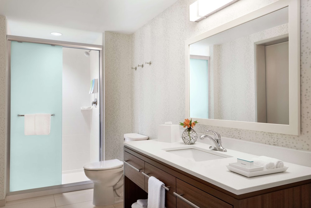Home2 Suites by Hilton Overland Park - photo 33