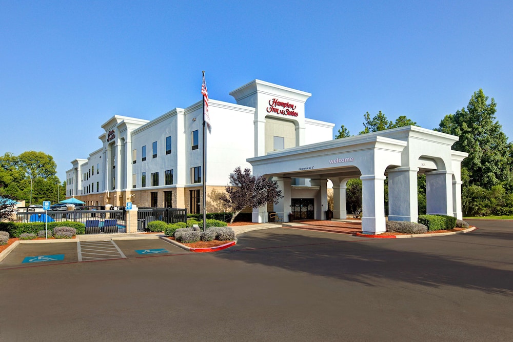 Hampton Inn & Suites Nacogdoches - featured photo