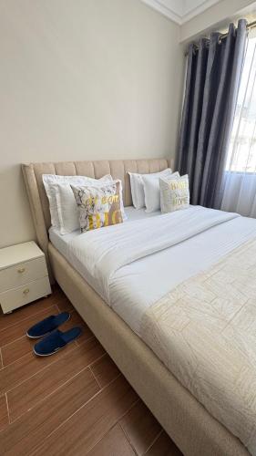 Ensuite Kilimani 1BR Near CBD Free Parking Wi Fi Near yaya center