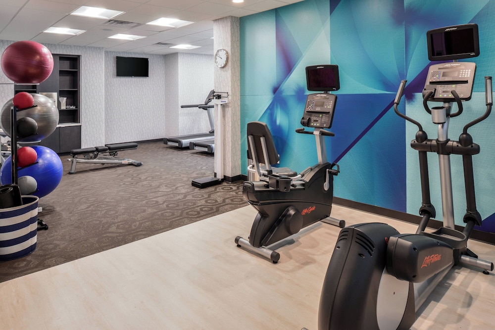 Fairfield Inn & Suites by Marriott Raleigh Cary - photo 29