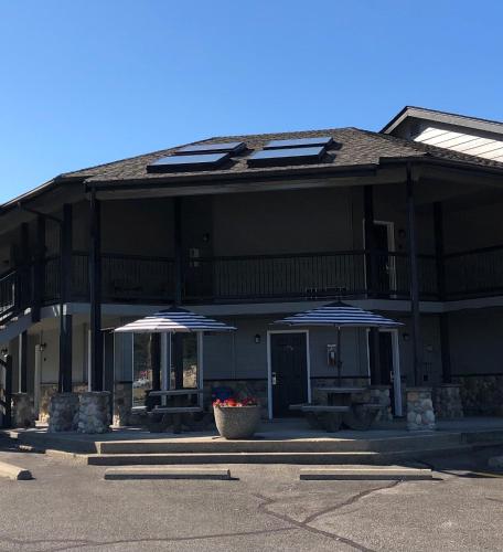 Seasons Motel - photo 13