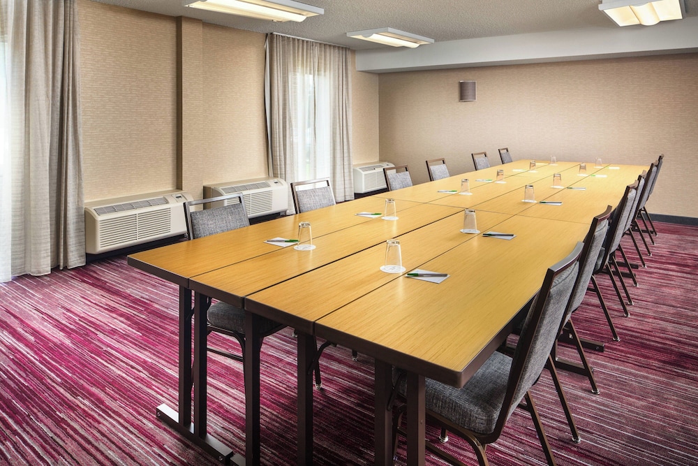 Courtyard by Marriott Anaheim Buena Park - photo 34