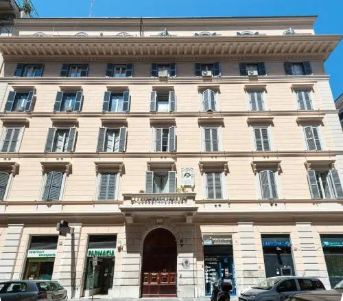 Piazza Cavour Suite — 4-Star Luxury Hotel in Rome, Italy