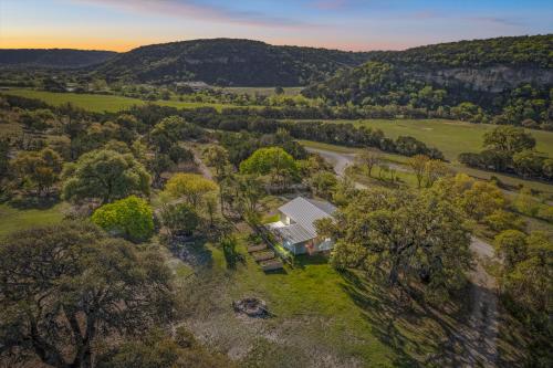 Hidden Maples Hideaway - last minute hotel in Medina