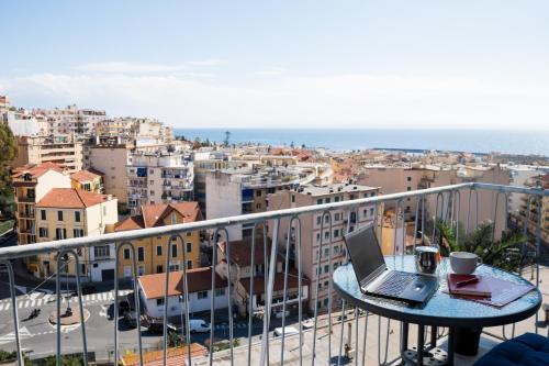 GuestHost Sea View Retreat Steps from City Center — 4-Star Luxury Hotel in San Remo, Italy