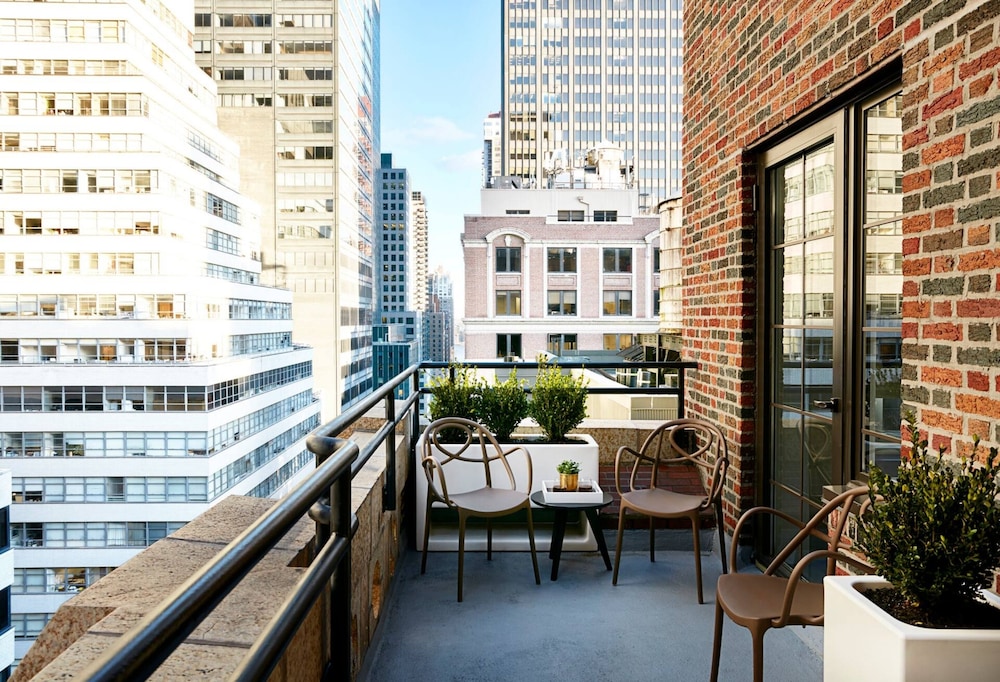 The Renwick Hotel - photo 35