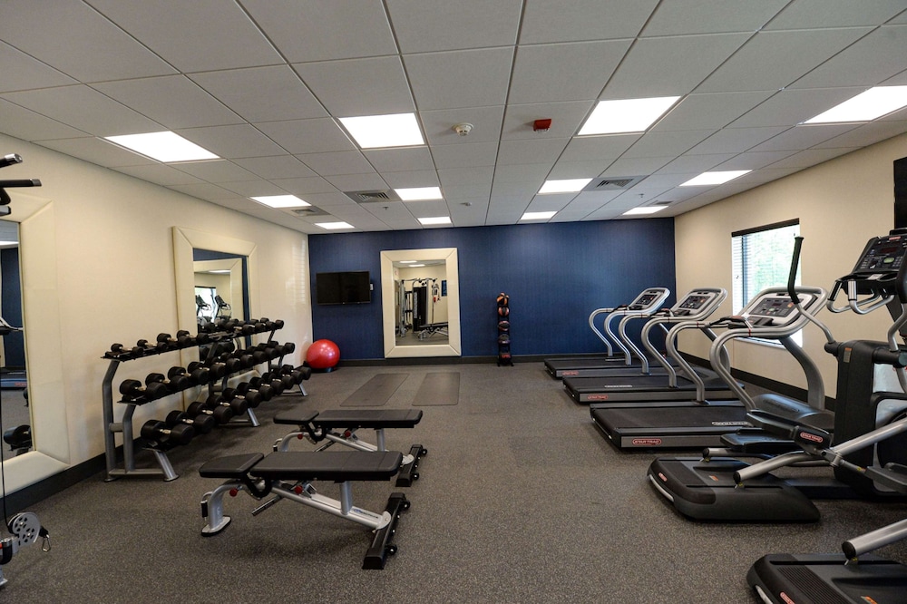 Hampton Inn & Suites Lenoir - photo 43