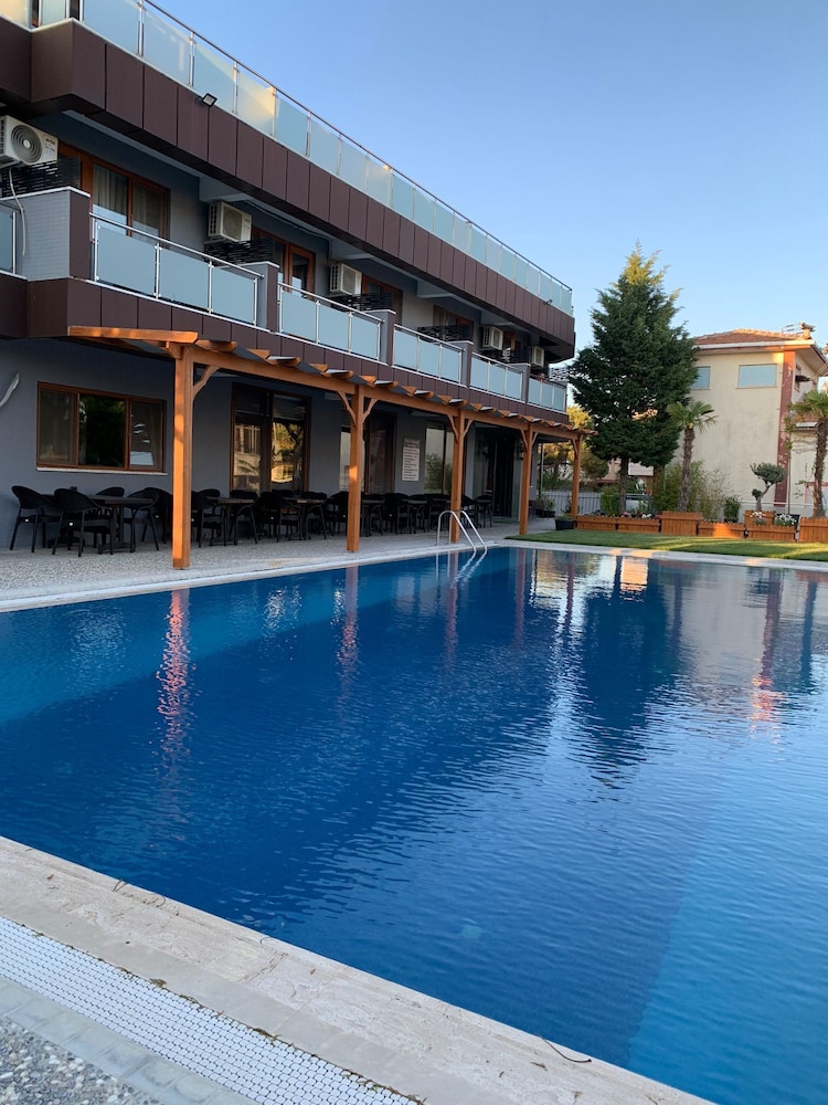 Akcay Zeytin Otel in Edremit, Turkey