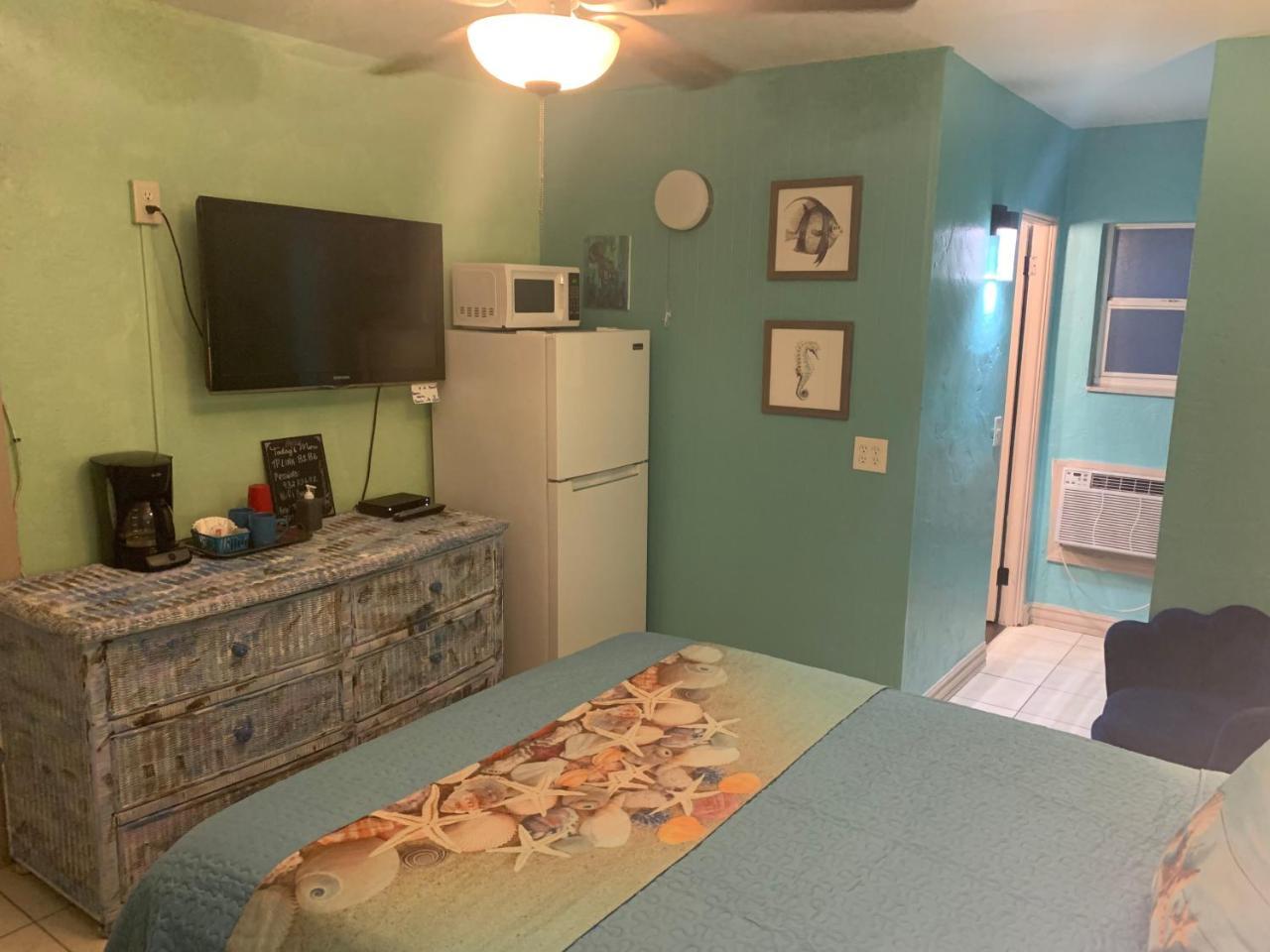 Michaels Surfside Cabanas - photo 4