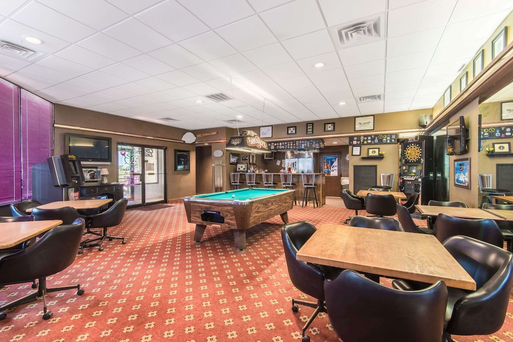 Days Inn by Wyndham Altus - photo 6