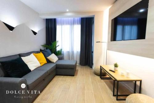 Apartamento Napoli Living Suites En Vila Real — 4-Star Luxury Hotel in Ciudad Real, Spain
