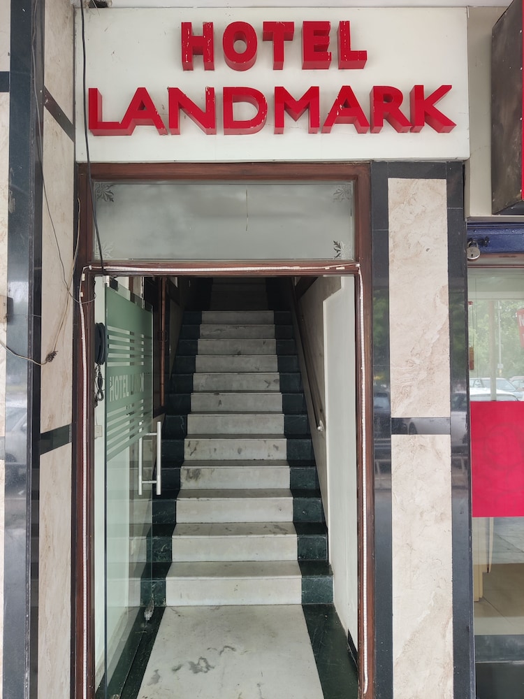 Hotel Landmark — Chandigarh