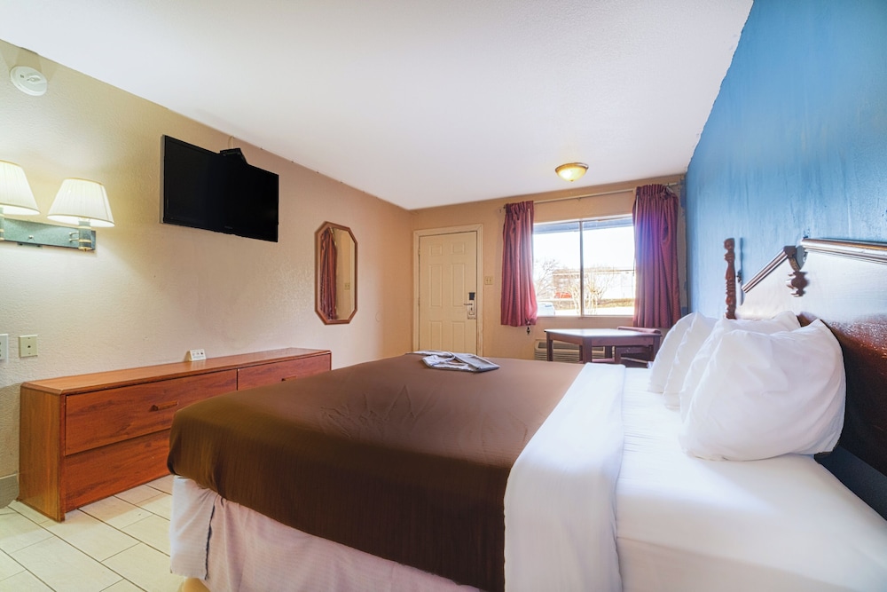 Regency Inn Three Rivers I 37 - photo 9