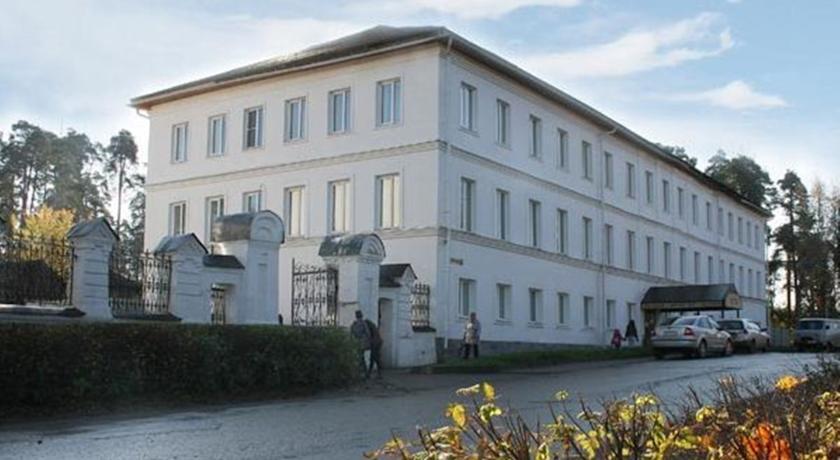 Tretyakov - carbon neutral hotel in Sudislavl'