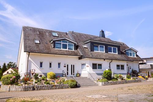 Ferienhaus Magasch — 4-Star Luxury Hotel in Mittenwalde, Germany