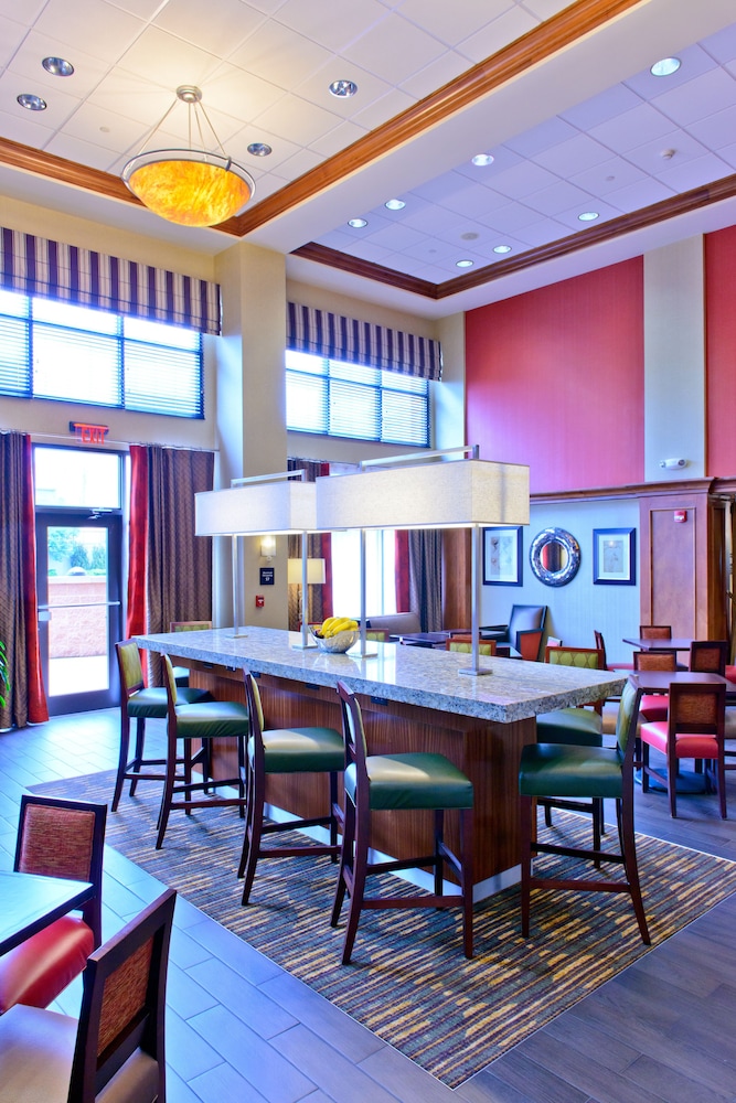 Hampton Inn & Suites Frederick Fort Detrick - photo 34