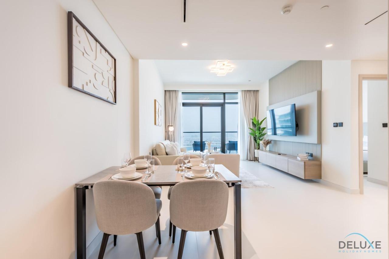 Charming 1BR Apartment at Marina Vista Tower 2 Emaar Beachfront Dubai Marina by Deluxe Holiday Homes — 4-Star Luxury Hotel in Dubai, United Arab Emirates