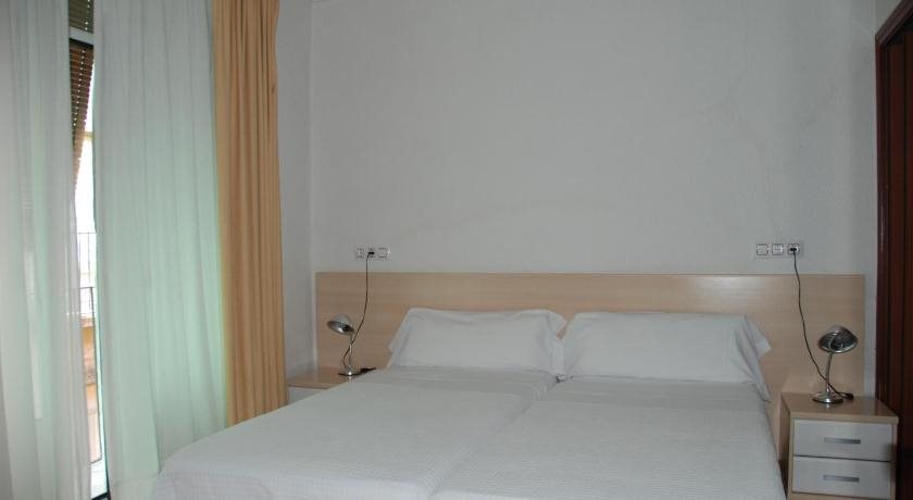 Pensió Viladomat — Girona — photo 2