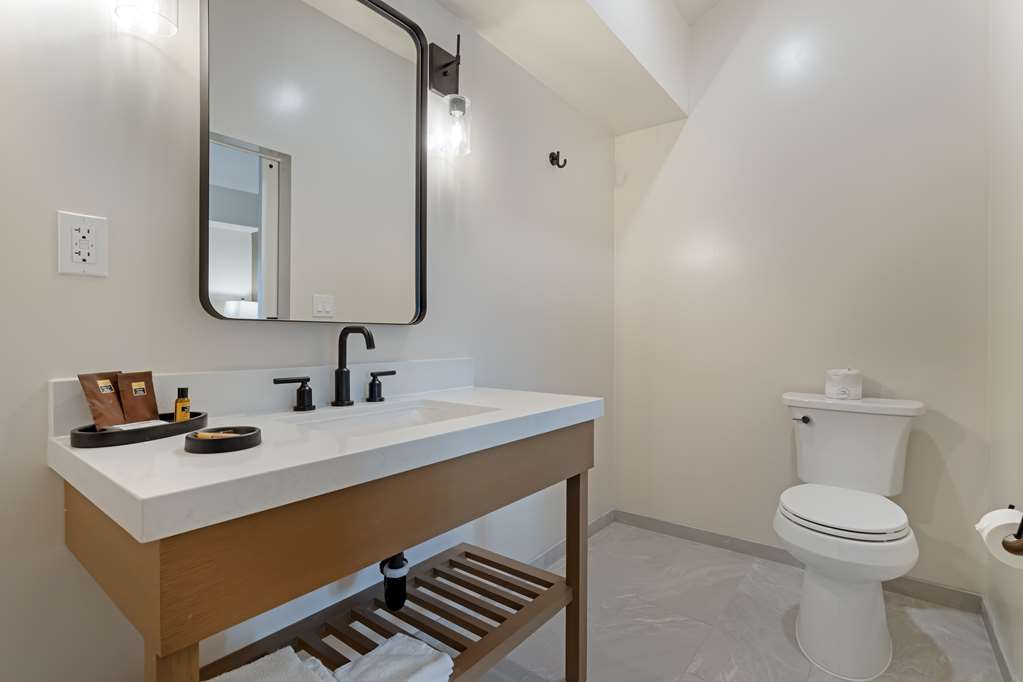 Best Western Plus Inn At The Vines - photo 34