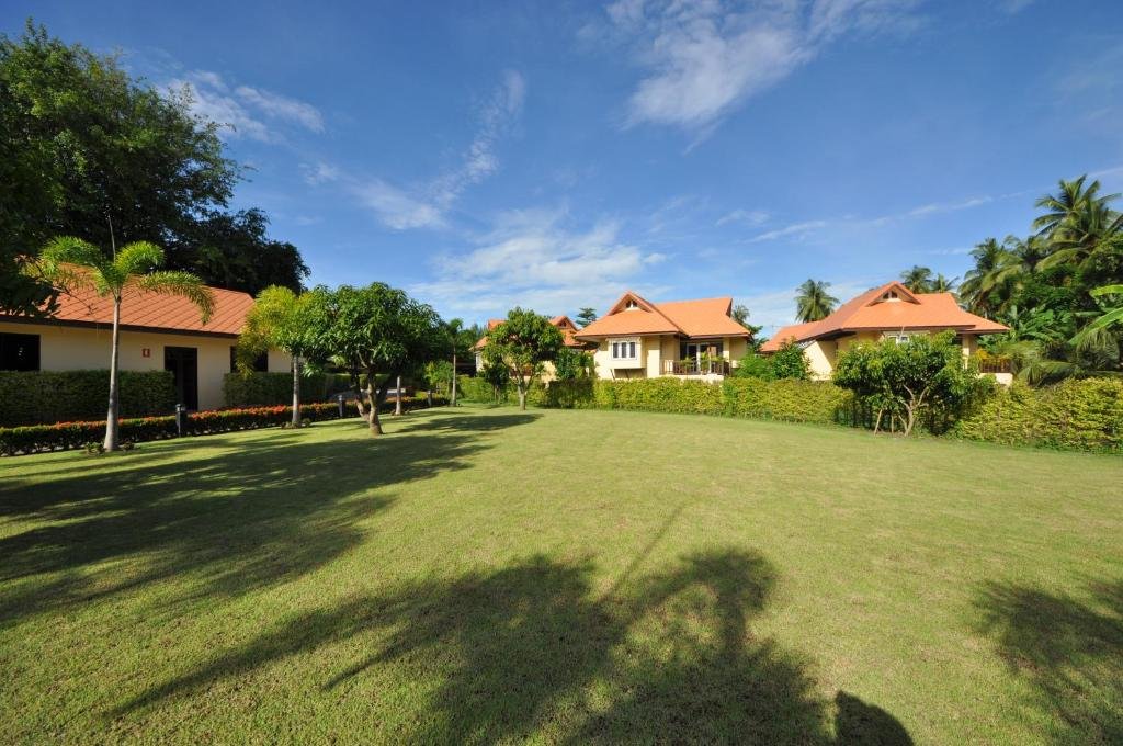 Maeklong Marina Resort in Ratchaburi, Thailand