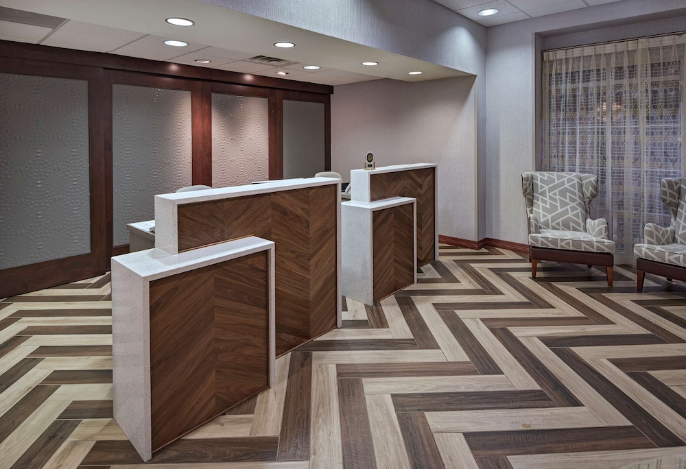Homewood Suites by Hilton College Station - photo 4