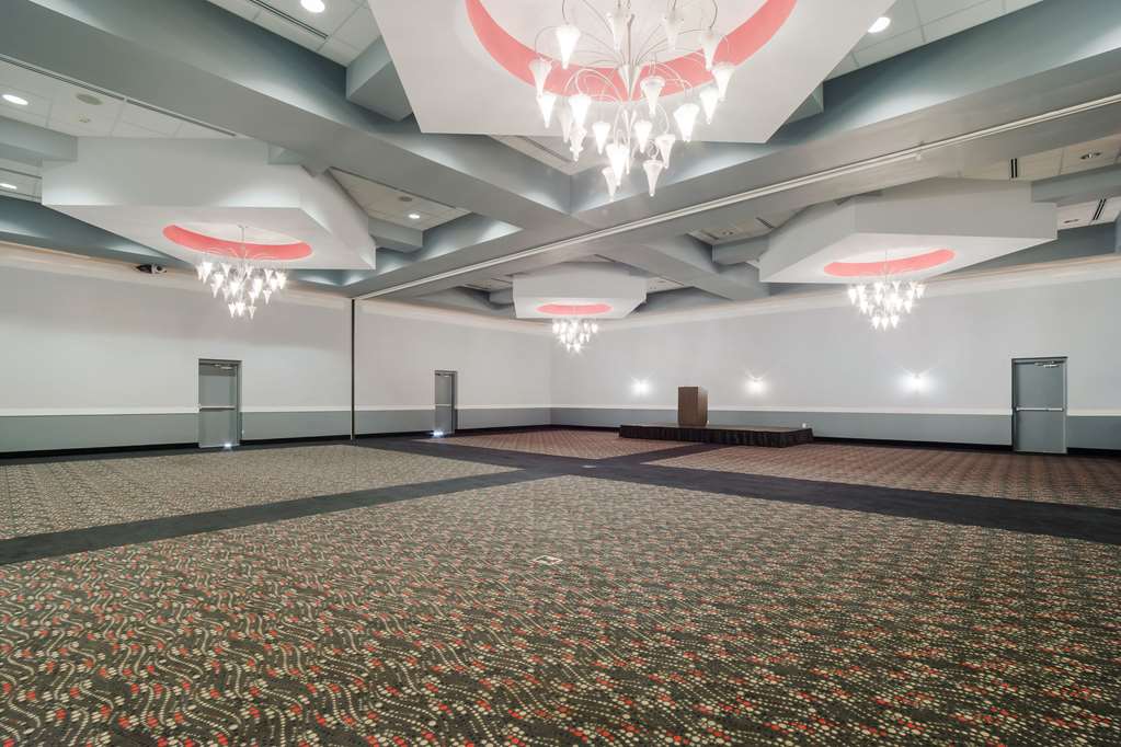 Quality Inn & Suites Conference Center Statesboro Historic District - photo 27