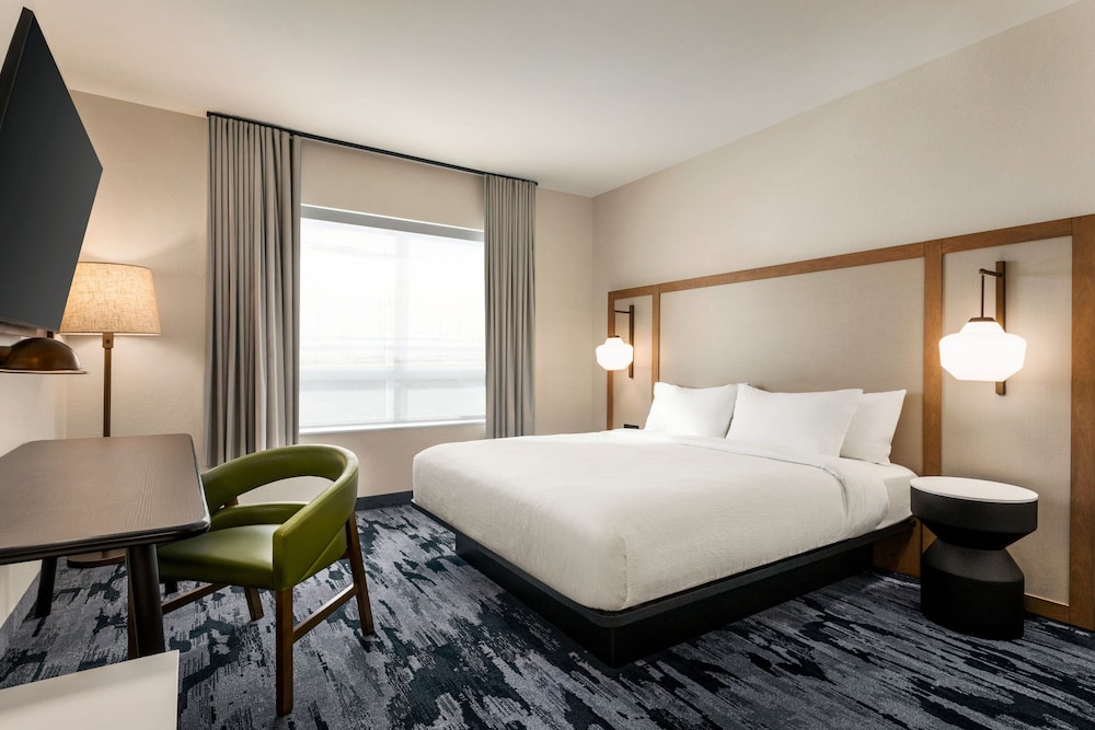 Fairfield Inn & Suites by Marriott Bonita Springs - photo 12