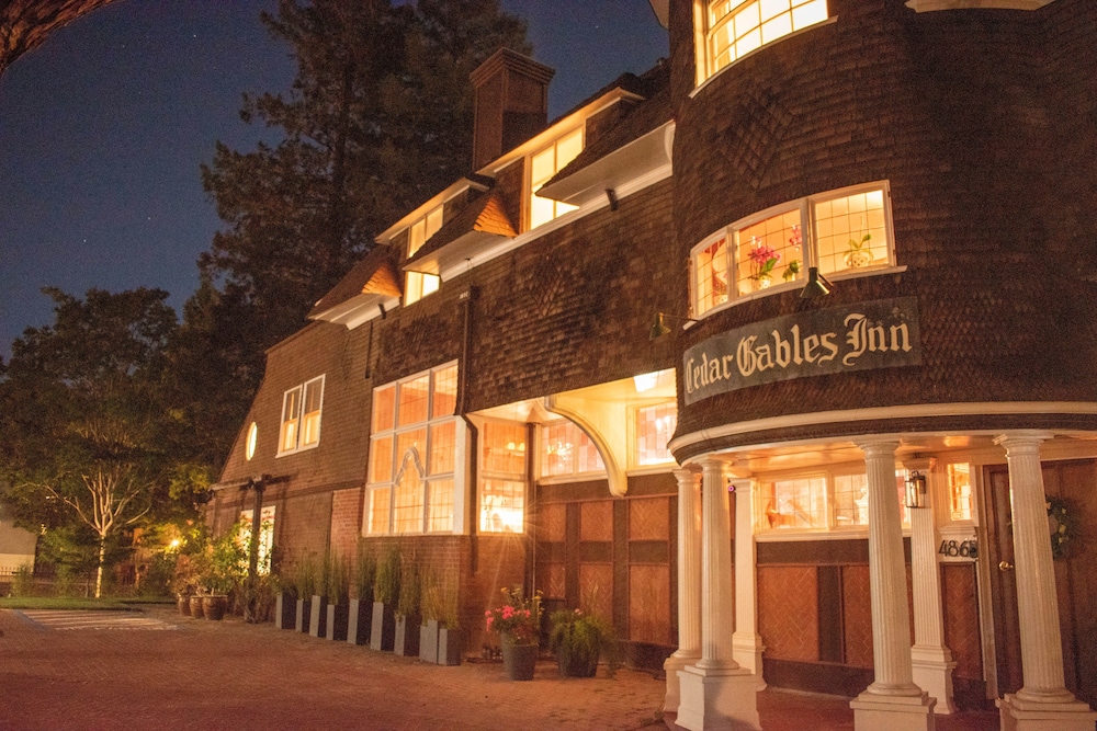 Cedar Gables Inn - photo 62