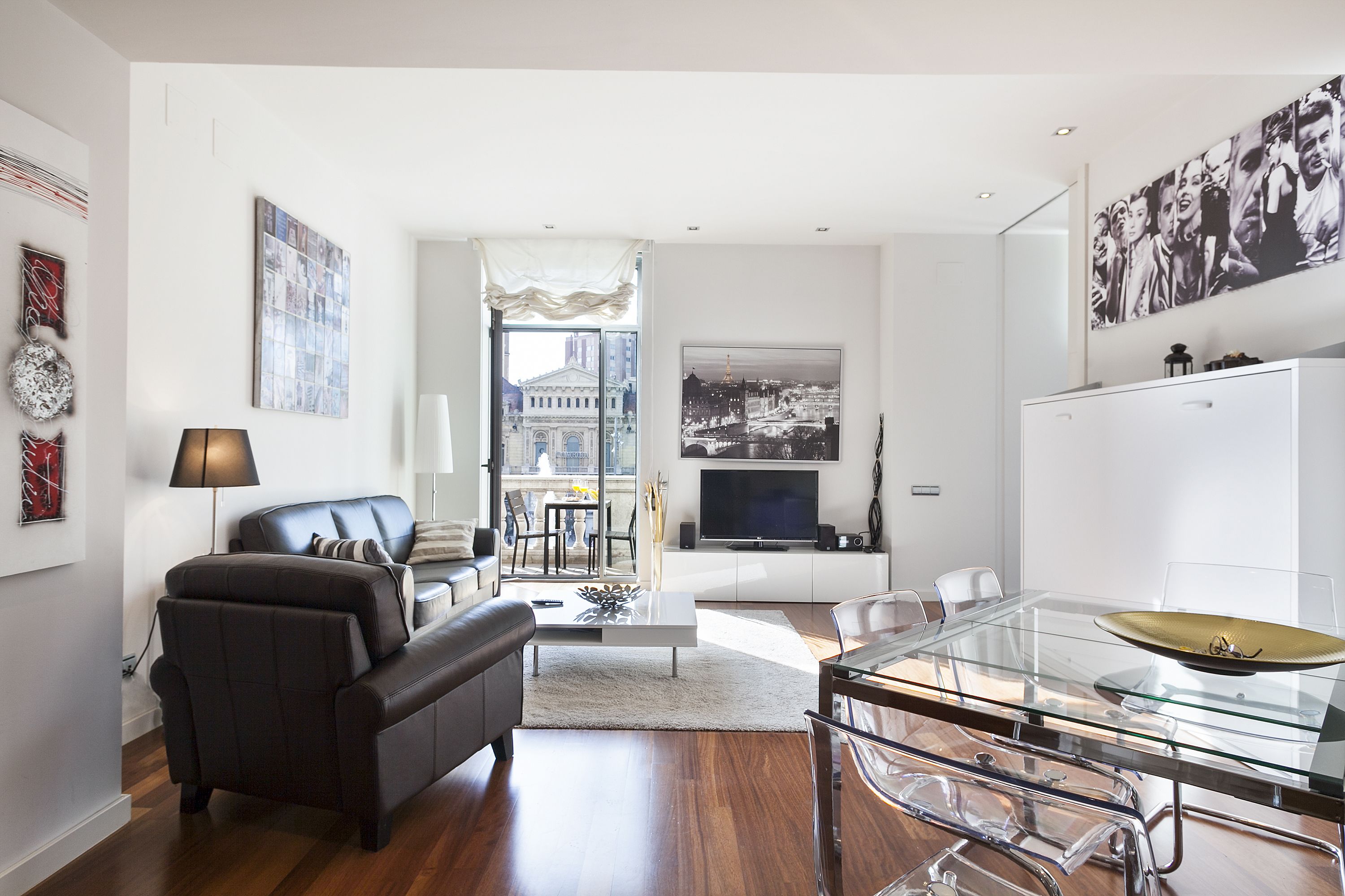ApartEasy Passeig de Gracia — 4-Star Luxury Hotel in Barcelona, Spain