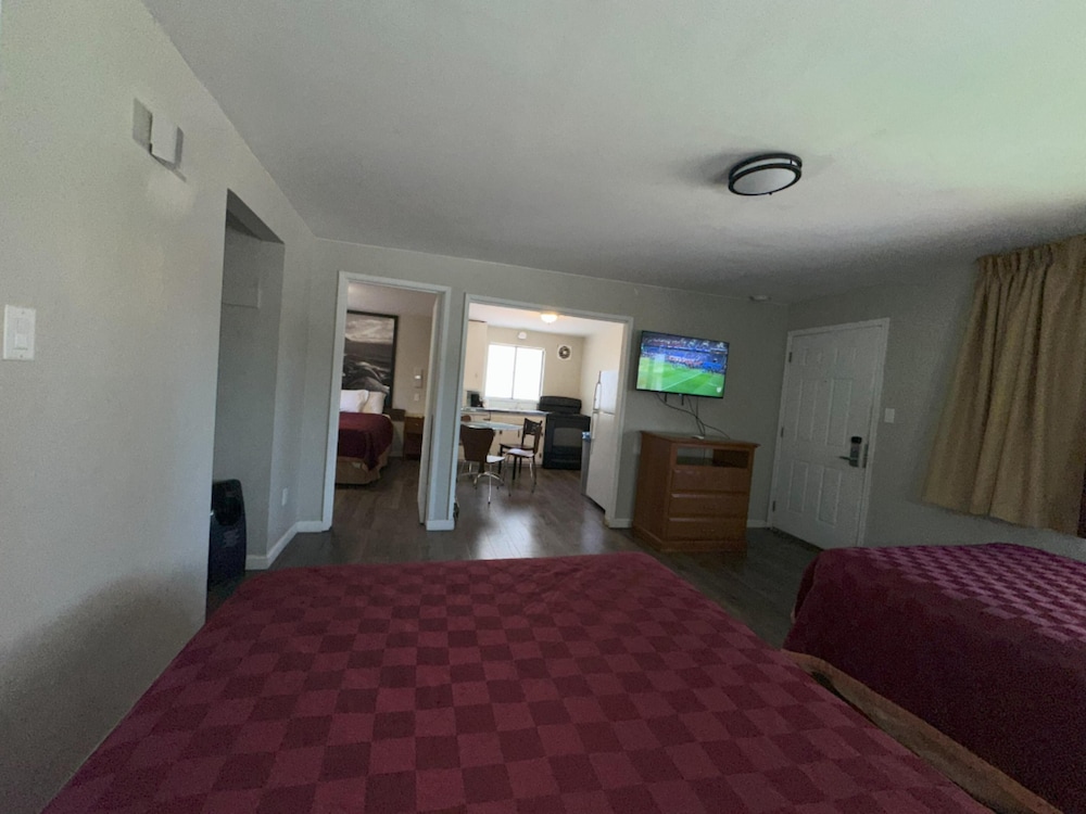 Alpine Inn and Spa - photo 19
