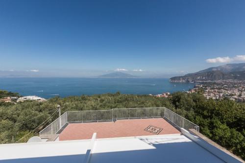 La Terrazza sul Golfo — 4-Star Luxury Hotel in Sorrento, Italy