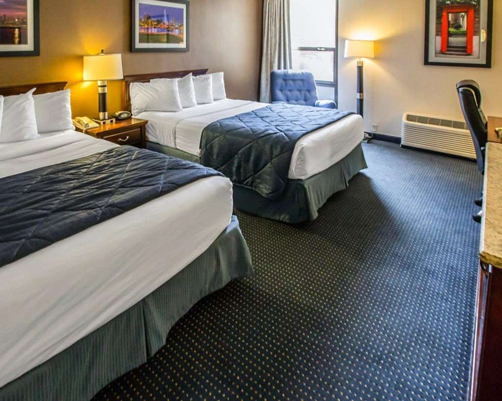 Quality Inn Schaumburg Chicago near the Mall - photo 9