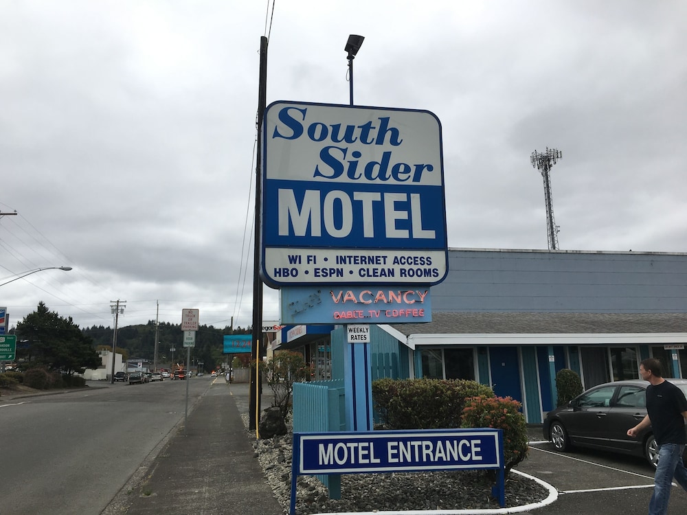 Southsider Motel - photo 13