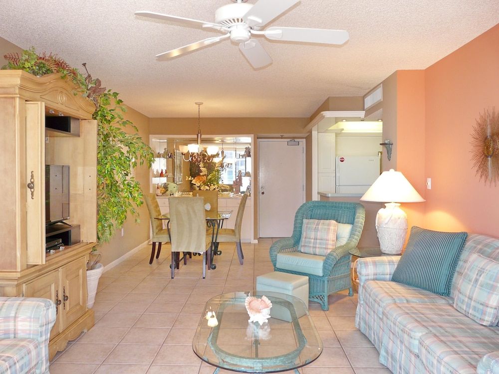 South Seas Tower 4 1209 - photo 34
