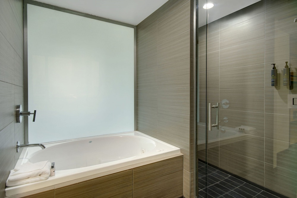Aloft Oklahoma City Downtown Bricktown - photo 34