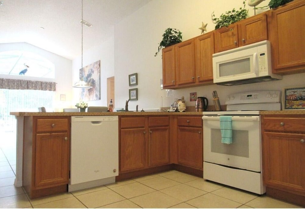Ref 28 Stunning 4 Bed Villa With own Pool on Gated Resort - photo 6