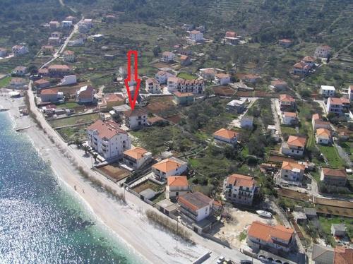 Apartment Capitano — 4-Star Luxury Hotel in Slatine, Croatia