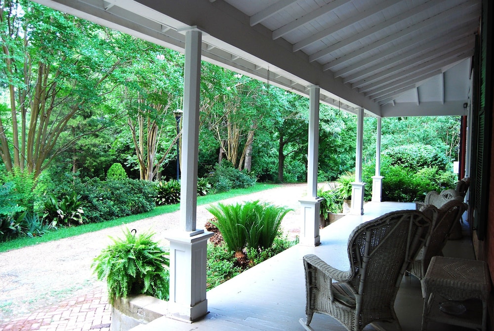 Glenfield Plantation Historic Antebellum Bed and Breakfast - photo 44